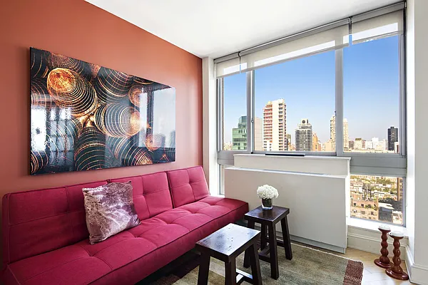 Rented by Compass | media 26