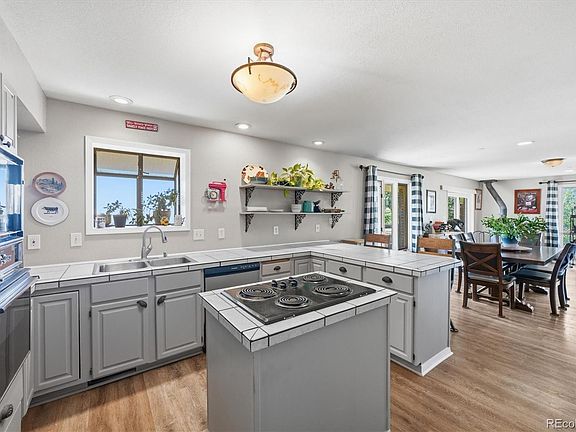 5th image of 20256 Northmoor Drive