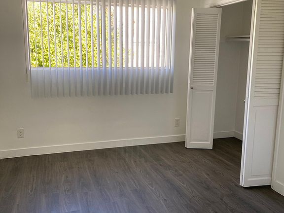 4th image of 236 Bicknell Ave APT 7