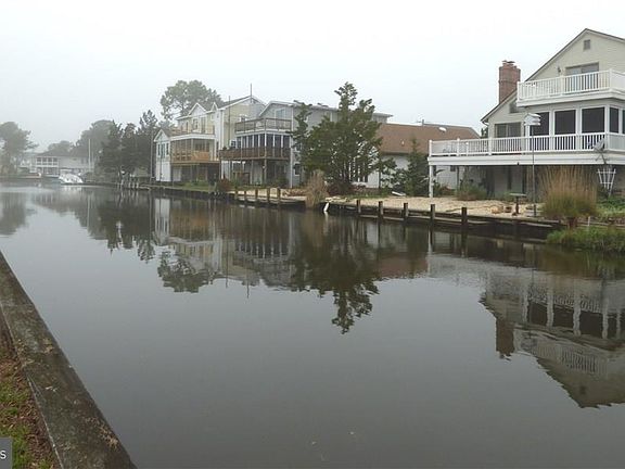 4th image of 235 Bayshore Dr #76