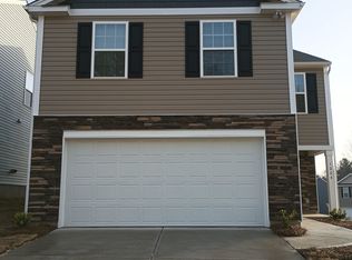 1004 20th Avenue Pl SE, Hickory, NC 28601