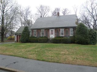 24 Highfields Rd, Abington, MA 02351