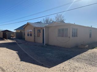 515 Old Hospital Rd N, Espanola, NM 87532