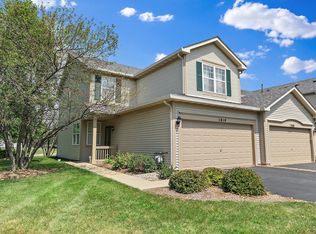 1810 N Wentworth Cir, Romeoville, IL 60446