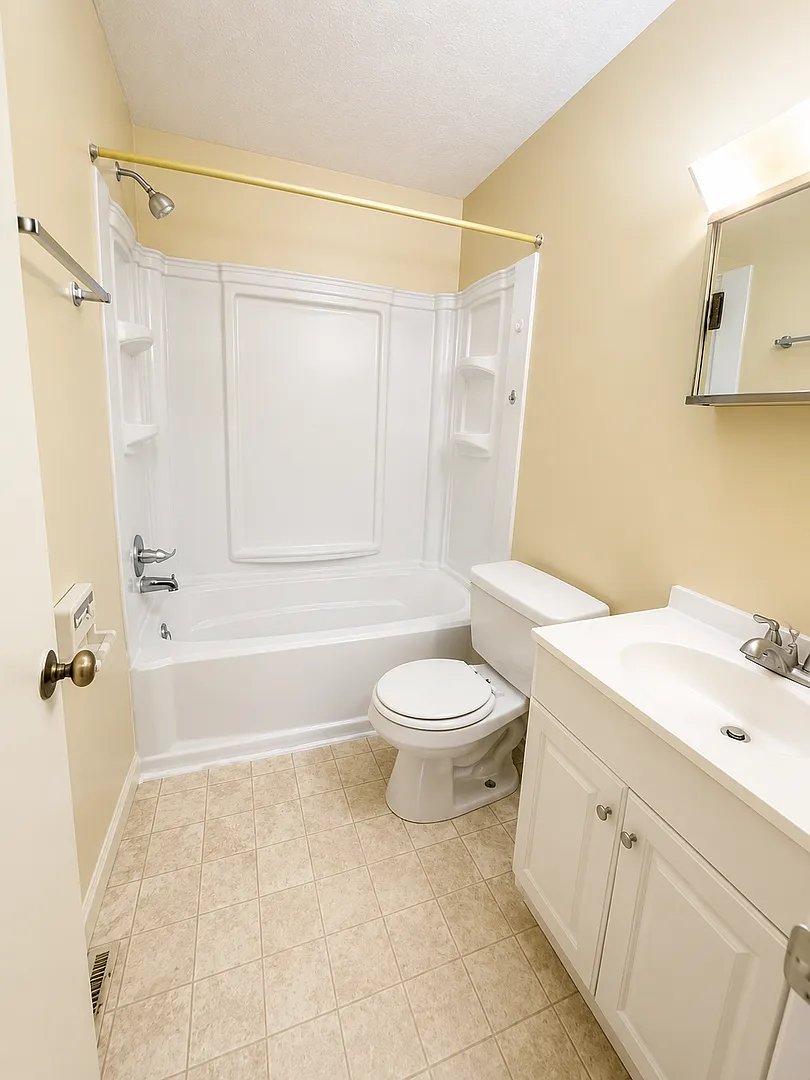 Magnolia Apartments — Photo 4