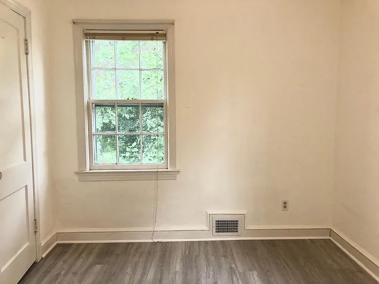 2018 N Troy St — Photo 22