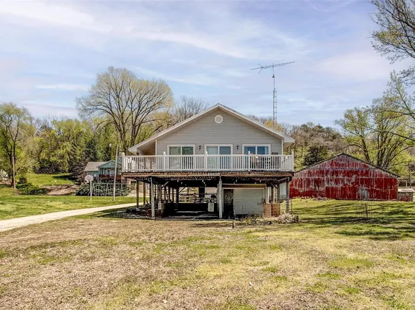 157 W Park Rd, Hamburg, IL 62045