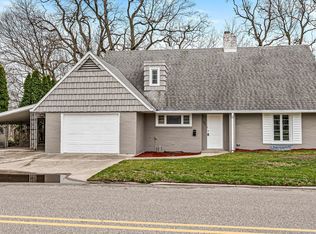 704 N Riverside Dr, Elkhart, IN 46514