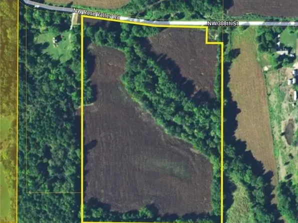 308 Saint, Gower, MO 64454