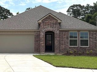 126 Bur Oak Dr, Lafayette, LA 70507