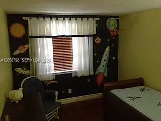 818 Garnet Cir — Photo 14