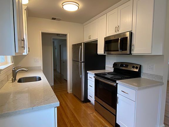 4th image of 220 Standish St APT 3