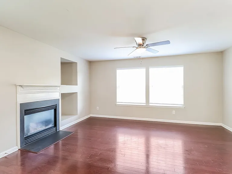 4603 Keeneland Ln — Photo 5