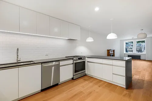 146 W 121st St #1 Photo 1