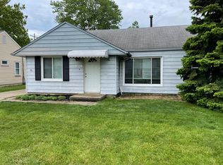 15741 Mina Ave, Cleveland, OH 44135