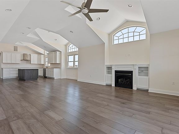 5th image of 116 34th St