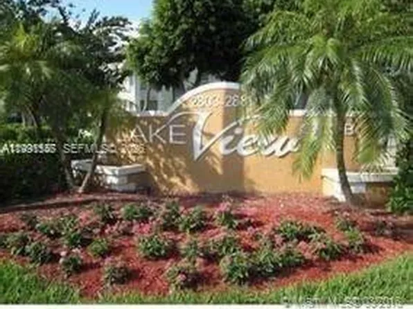 2861 N Oakland Forest Dr APT 301, Fort Lauderdale, FL 33309