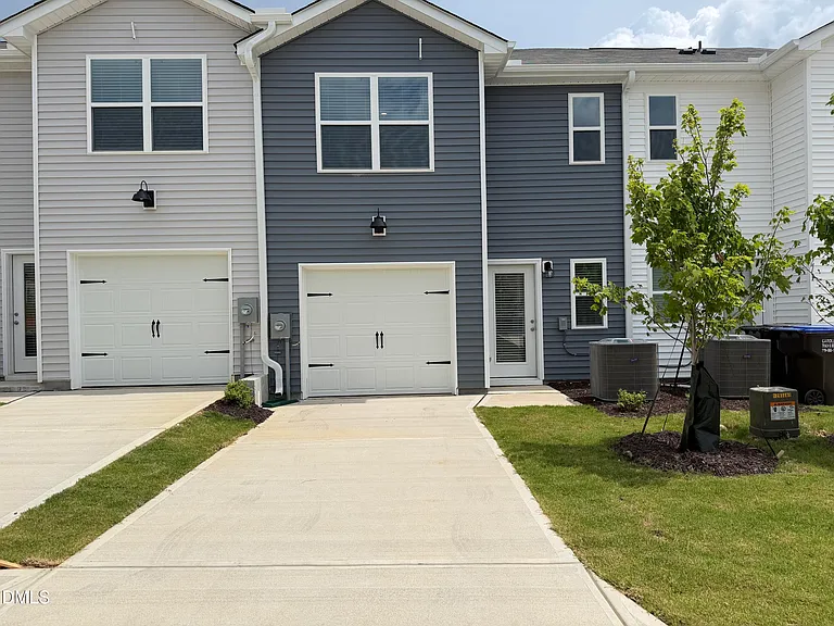 275 Rusling Leaf Dr — Photo 17
