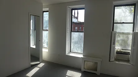 Rented by Garfield Realty 