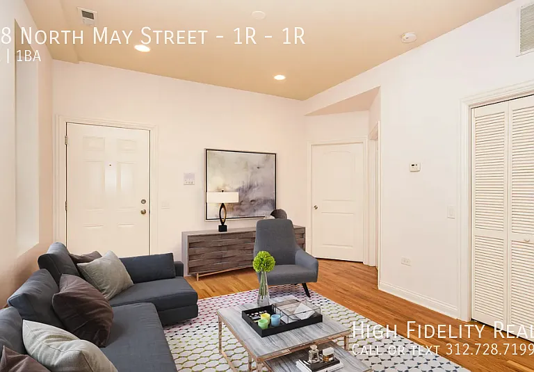738 N May St #1R — Photo 2