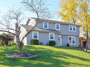 8128 Rollingwood Way, West Chester, OH 45069