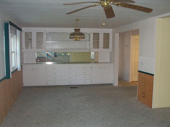 2nd image of 123 Palo Verde Dr
