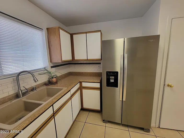 2259 E Spruce Dr — Photo 4