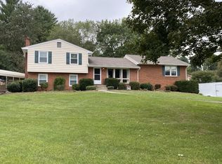 423 Azalea Rd, Daleville, VA 24083