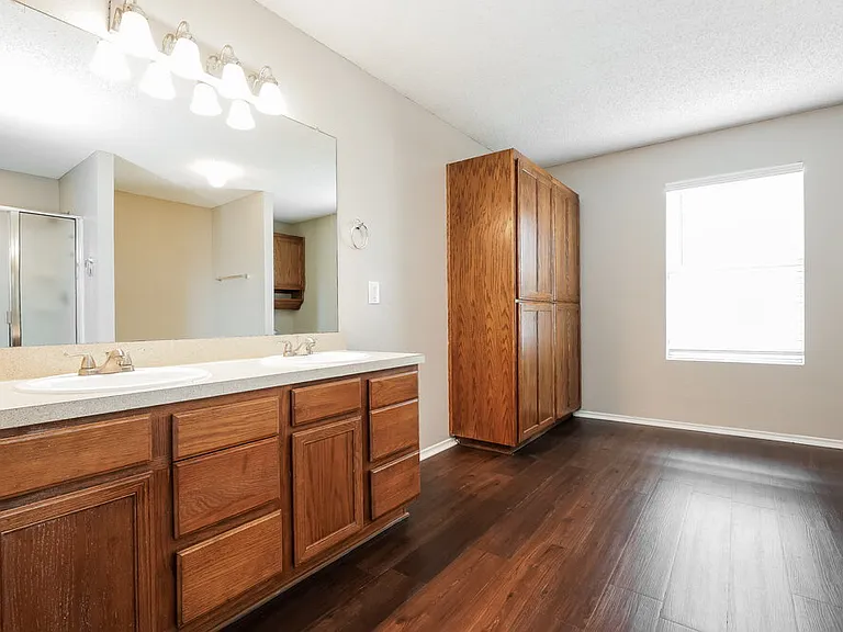 316 Dakota Ridge Dr — Photo 13