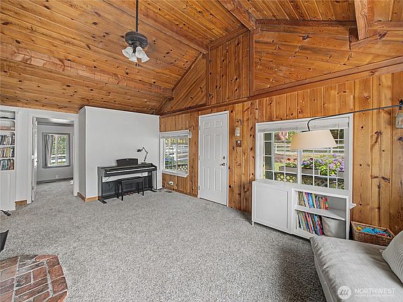 5th image of 30629 168th Avenue SE