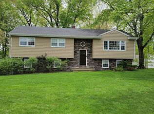 42 Lord Stirling Dr, Parsippany, NJ