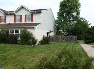 73 Ivy Ct, Quakertown, PA 18951