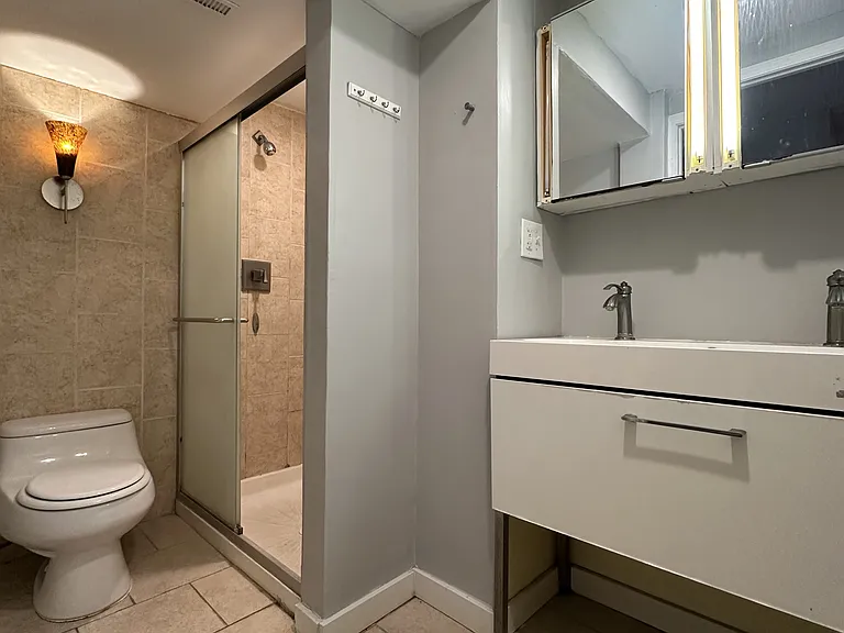 4061 Vernon Ave S — Photo 19