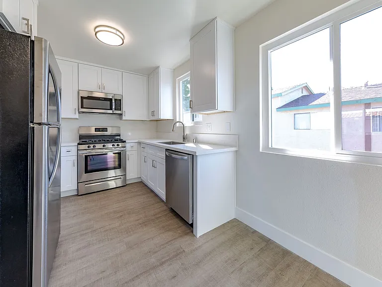 AW - The Grand at Vista Village — Photo 18