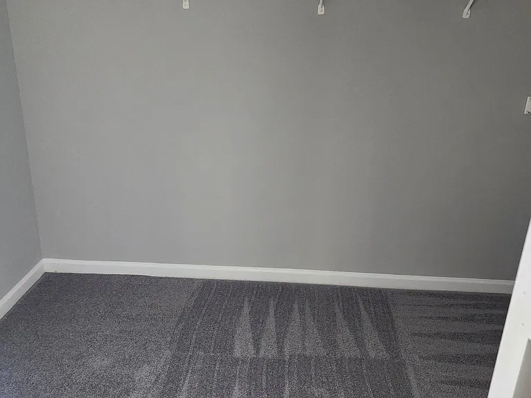 Master bedroom Closet