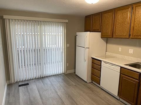 2nd image of 6988 W Bello Ave