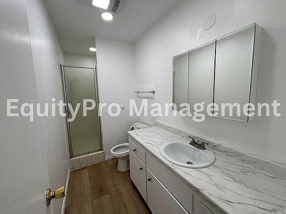 3rd image of 7718 Comstock Ave APT A