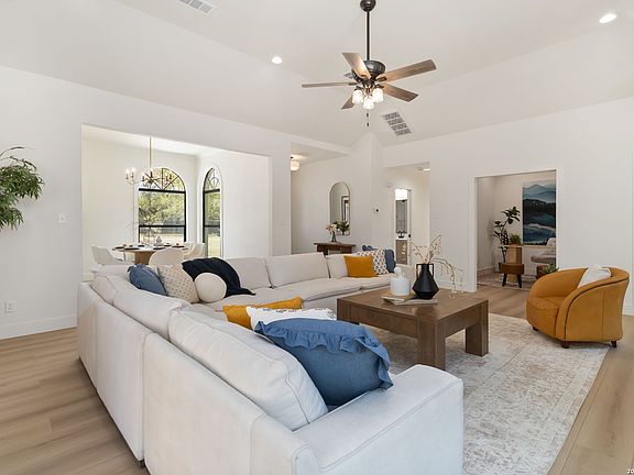 4th image of 15606 Powder River