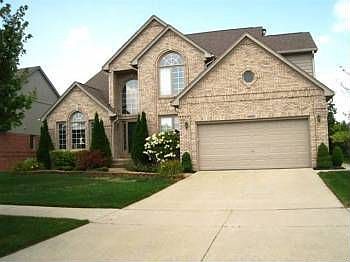 1st image of 16809 Country Club Dr