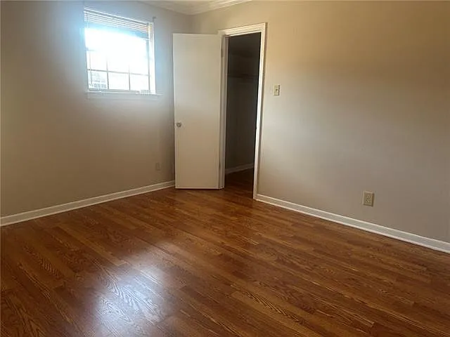 231 W Esplanade Ave — Photo 7
