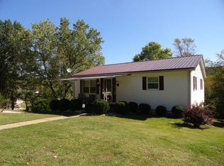 1808 Martha Rd, Barboursville, WV 25504