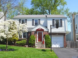 185 E Central Ave, Maywood, NJ 07607