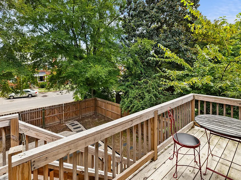 4231 Chamberlayne Ave — Photo 11