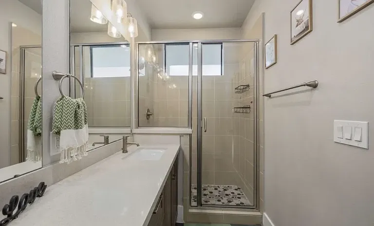 2401 Crawford St #2210 — Photo 11