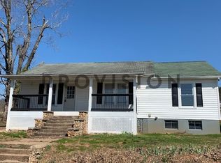 3 bed, 2.0 bath, $1,295, Calhoun, TN 37309