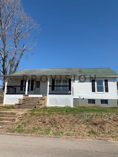 Primary Photo - 3 bed, 2.0 bath, $1,295