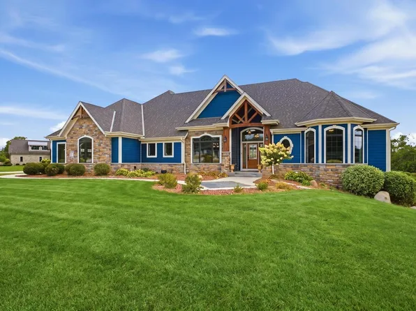 W336S721 Four Seasons ROAD, Oconomowoc, WI 53066