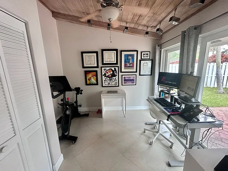 7851 NW 5th Pl — Photo 31