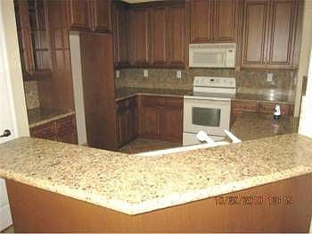 4th image of 6059 NW 118th Dr