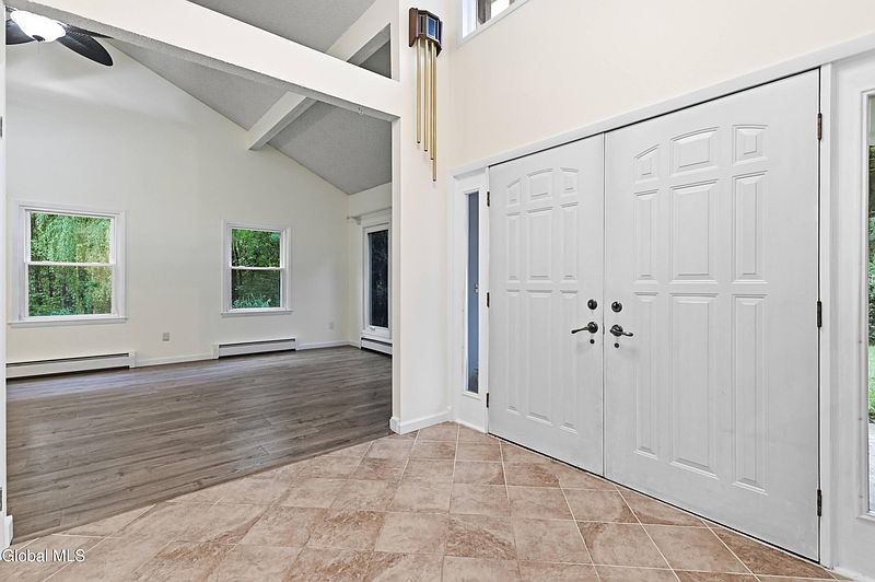 4th image of 44 Westphal Drive